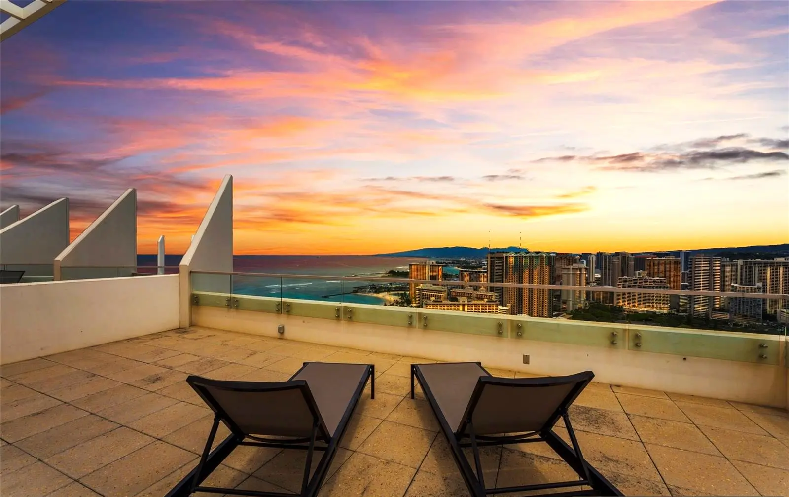 サンライズビュー