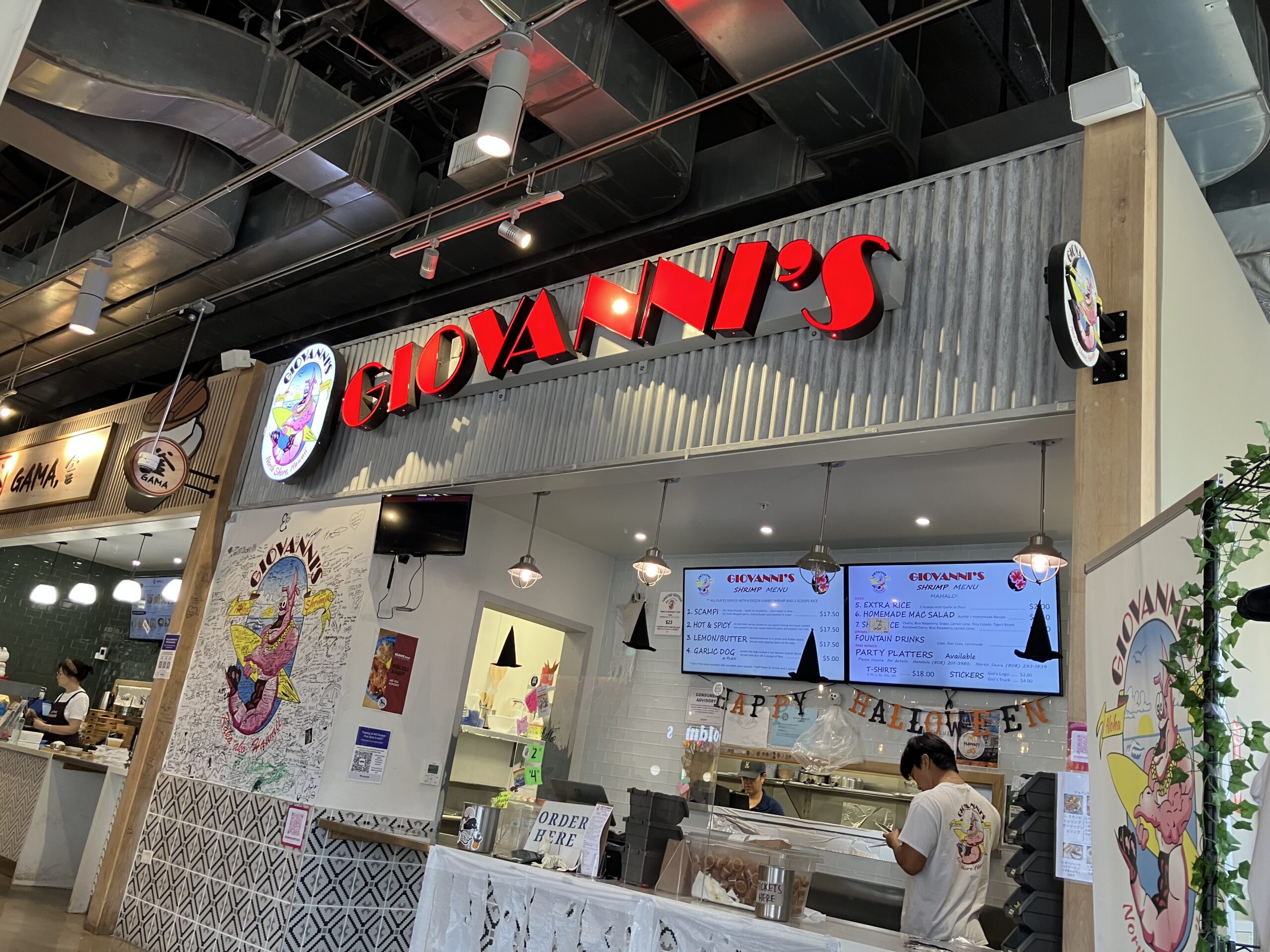 弊社スタッフお勧めのガーリックシュリンプ屋さんをご紹介